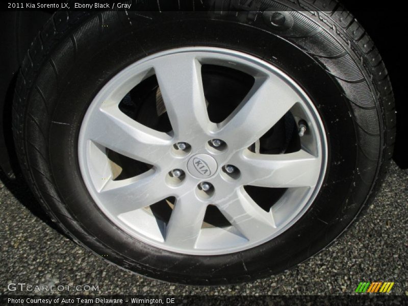Ebony Black / Gray 2011 Kia Sorento LX