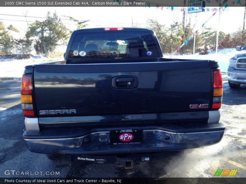 Carbon Metallic / Dark Pewter 2005 GMC Sierra 1500 SLE Extended Cab 4x4