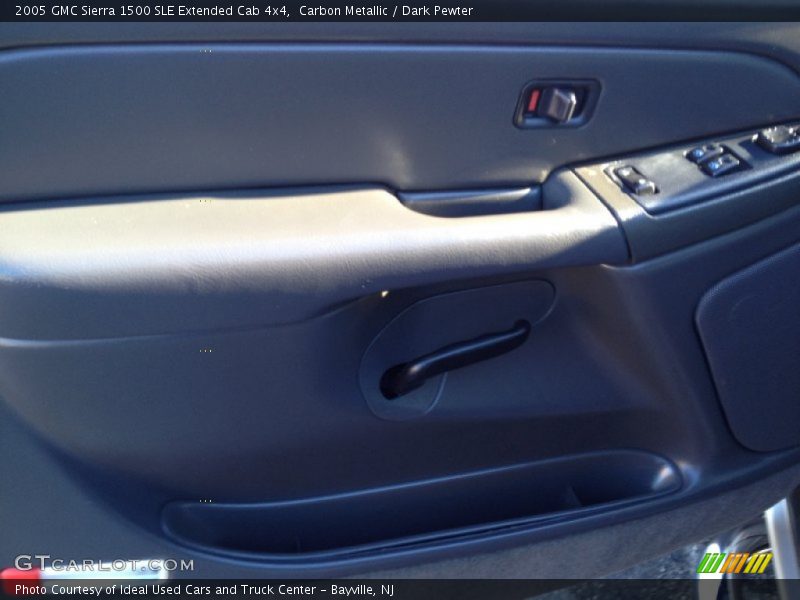 Carbon Metallic / Dark Pewter 2005 GMC Sierra 1500 SLE Extended Cab 4x4