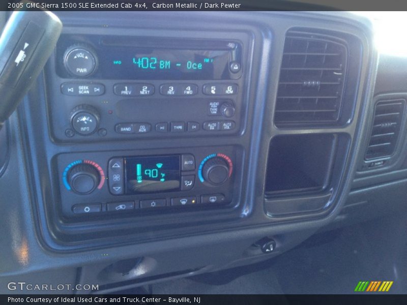 Carbon Metallic / Dark Pewter 2005 GMC Sierra 1500 SLE Extended Cab 4x4
