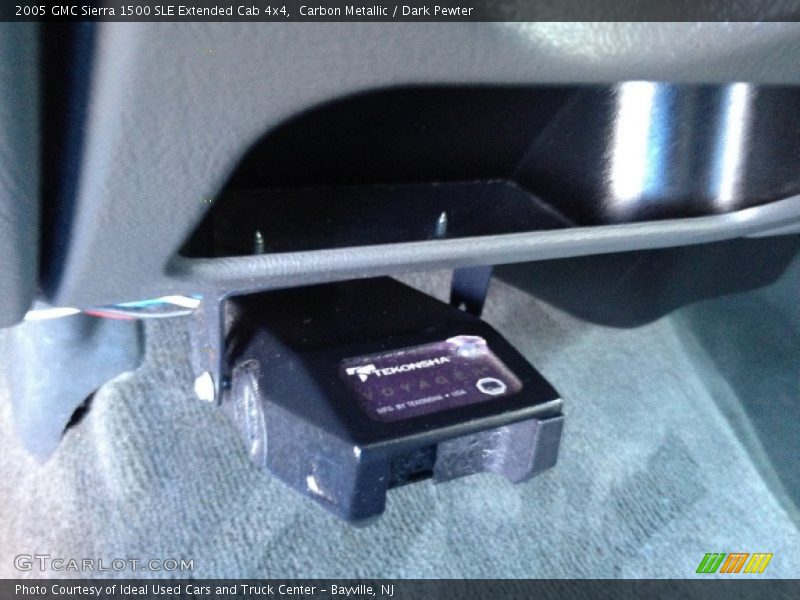 Carbon Metallic / Dark Pewter 2005 GMC Sierra 1500 SLE Extended Cab 4x4