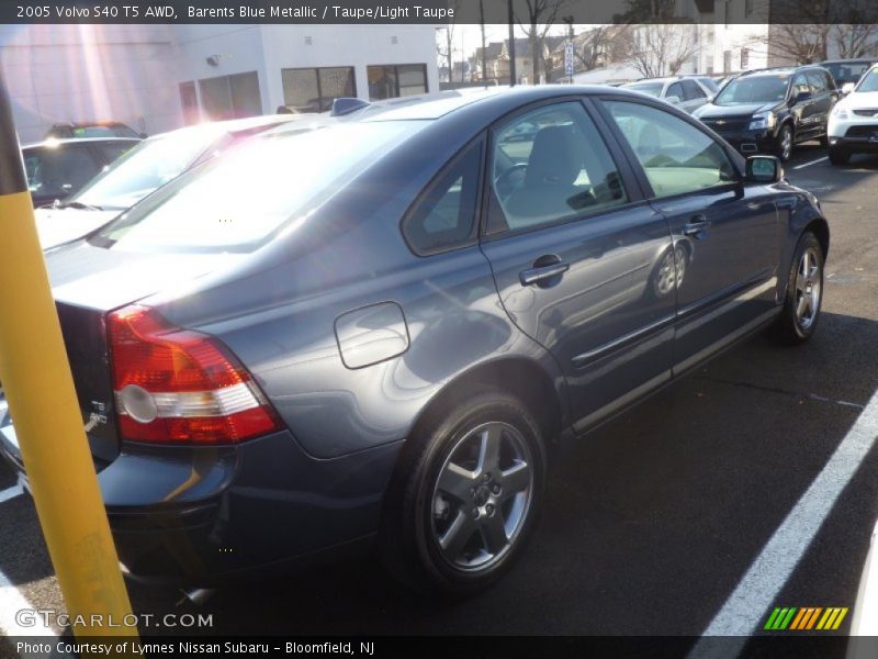 Barents Blue Metallic / Taupe/Light Taupe 2005 Volvo S40 T5 AWD