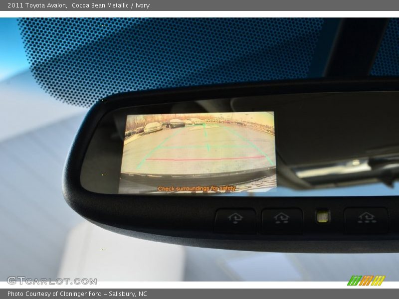 Cocoa Bean Metallic / Ivory 2011 Toyota Avalon