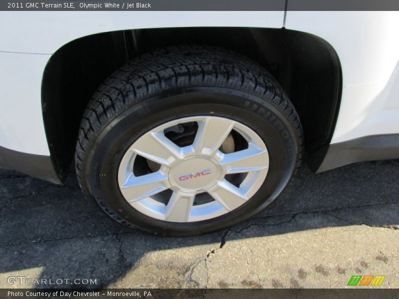 Olympic White / Jet Black 2011 GMC Terrain SLE