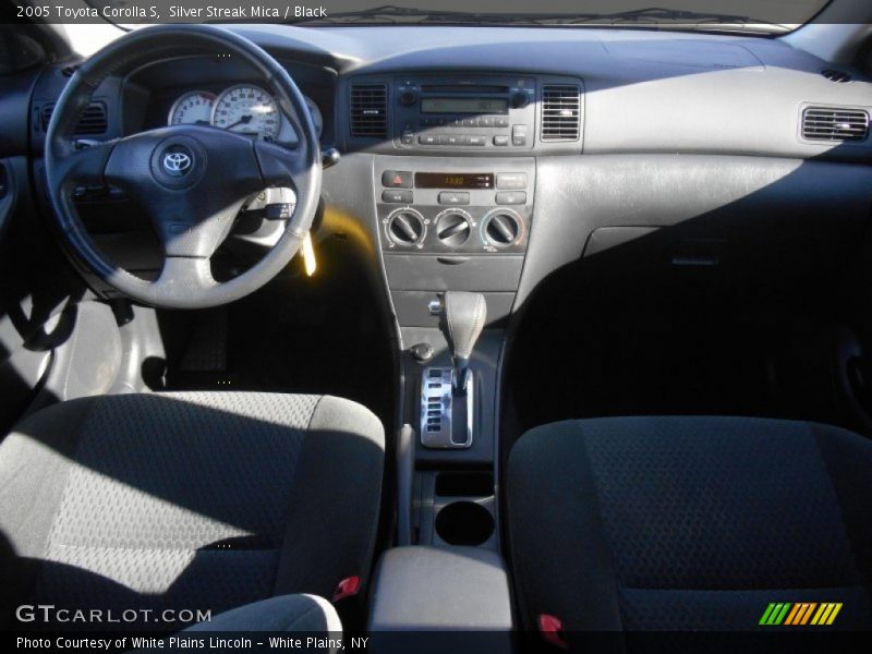 Silver Streak Mica / Black 2005 Toyota Corolla S