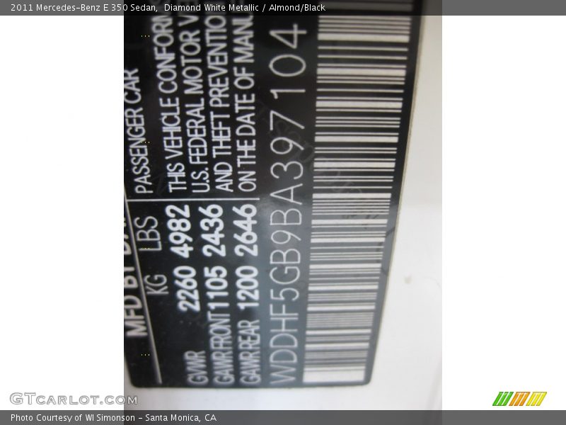 Diamond White Metallic / Almond/Black 2011 Mercedes-Benz E 350 Sedan