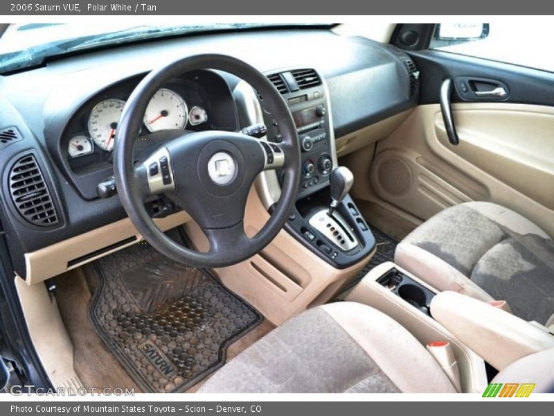 Polar White / Tan 2006 Saturn VUE