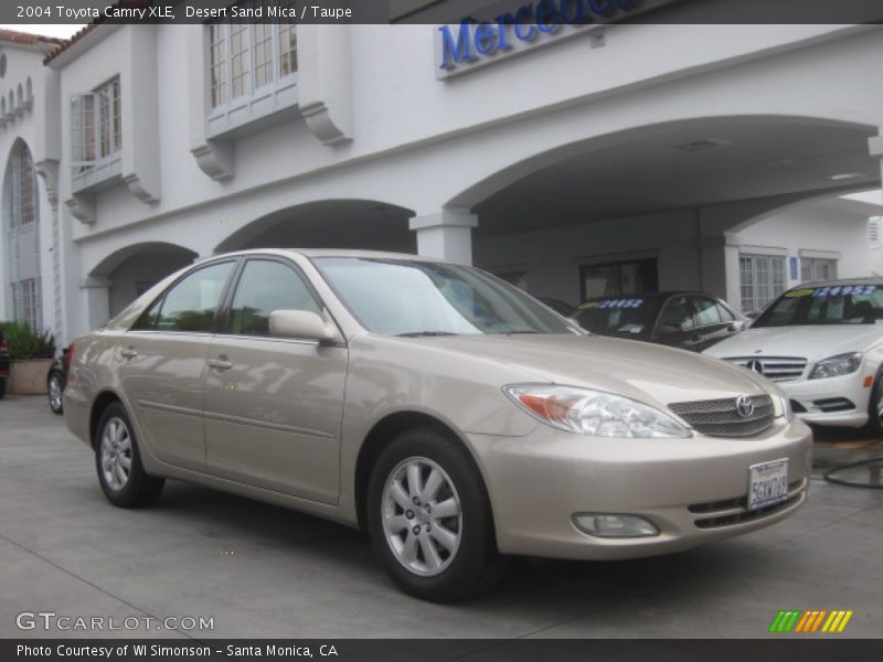 Desert Sand Mica / Taupe 2004 Toyota Camry XLE