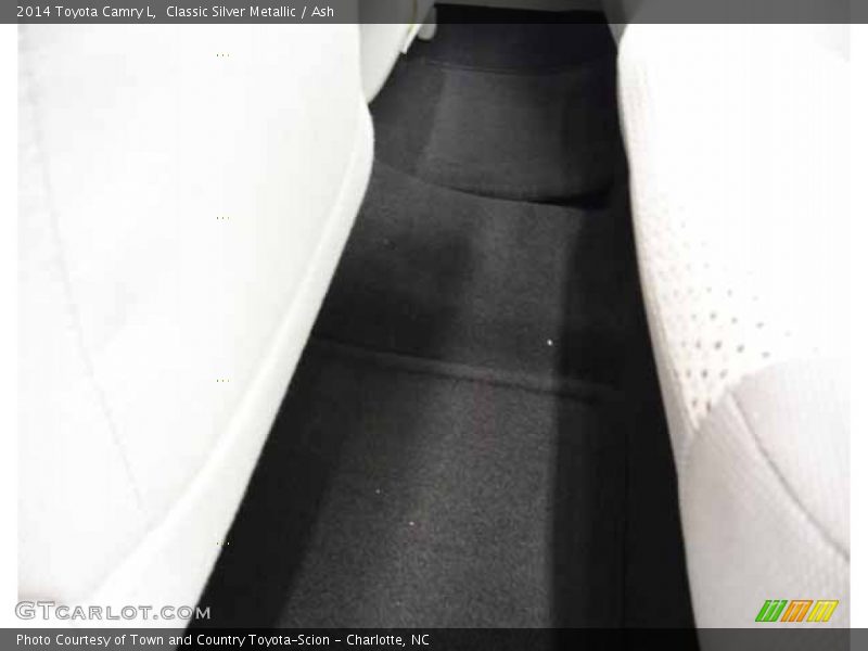Classic Silver Metallic / Ash 2014 Toyota Camry L