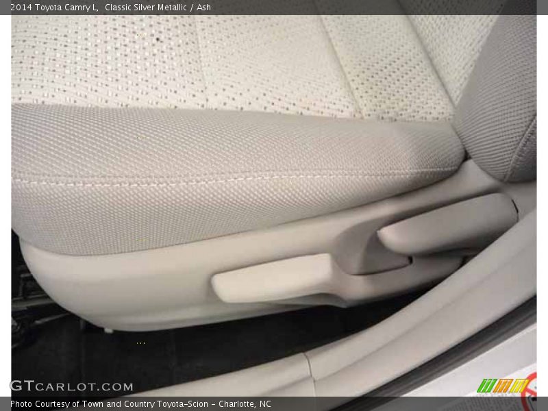 Classic Silver Metallic / Ash 2014 Toyota Camry L