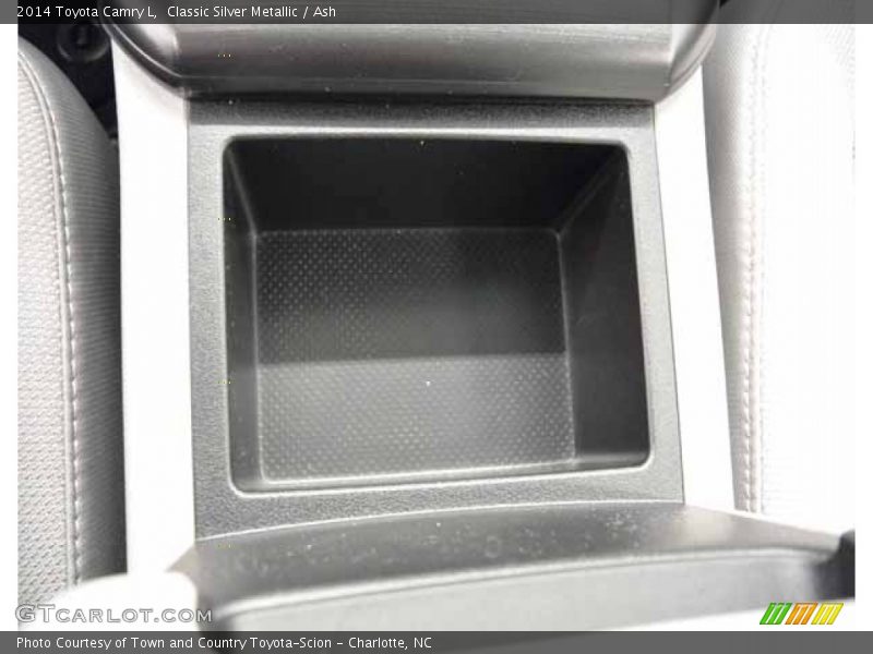 Classic Silver Metallic / Ash 2014 Toyota Camry L