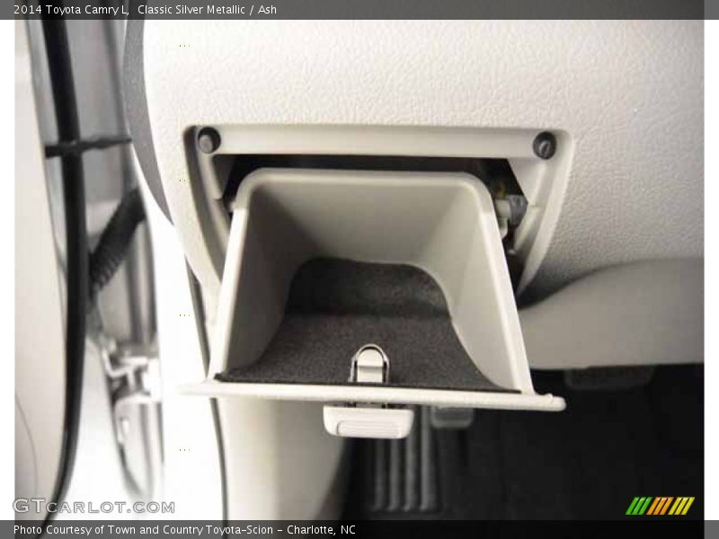 Classic Silver Metallic / Ash 2014 Toyota Camry L