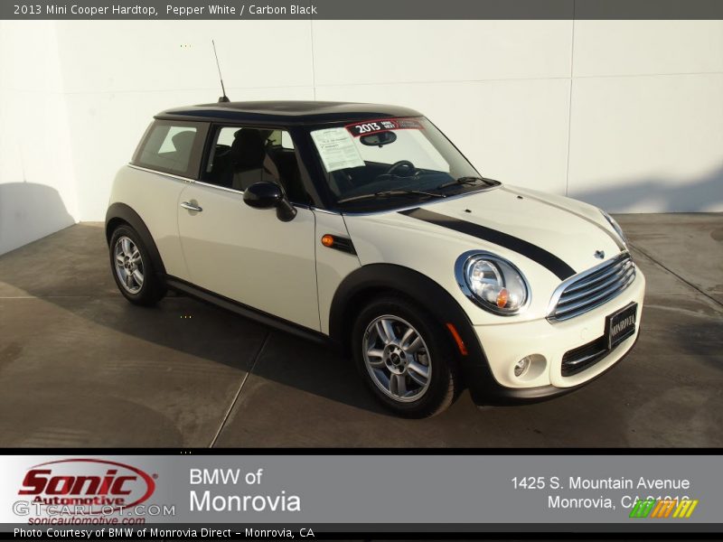 Pepper White / Carbon Black 2013 Mini Cooper Hardtop