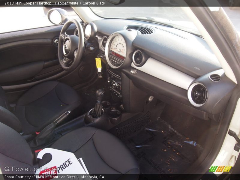 Pepper White / Carbon Black 2013 Mini Cooper Hardtop