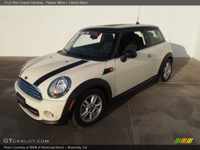Pepper White / Carbon Black 2013 Mini Cooper Hardtop