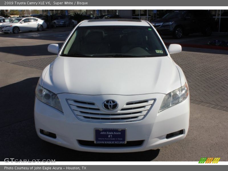 Super White / Bisque 2009 Toyota Camry XLE V6