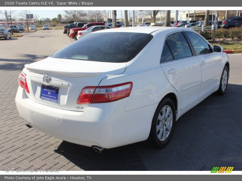 Super White / Bisque 2009 Toyota Camry XLE V6