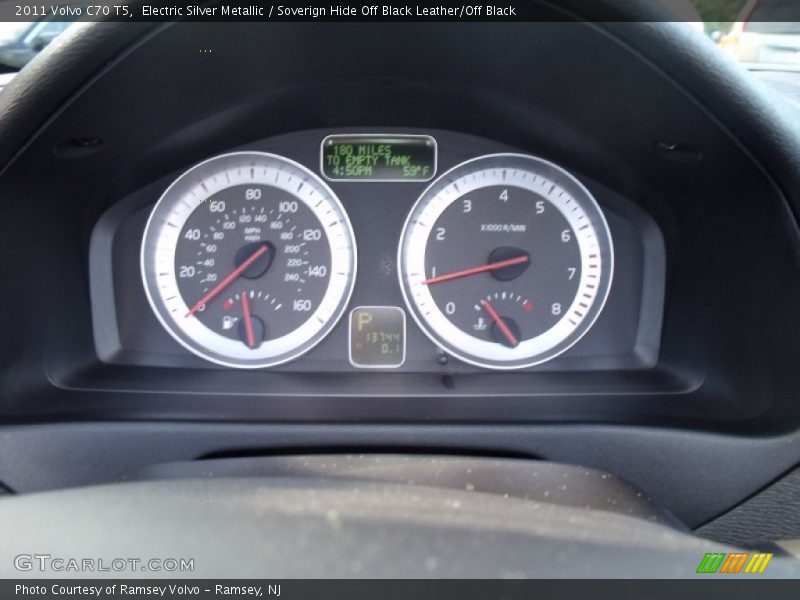 Electric Silver Metallic / Soverign Hide Off Black Leather/Off Black 2011 Volvo C70 T5