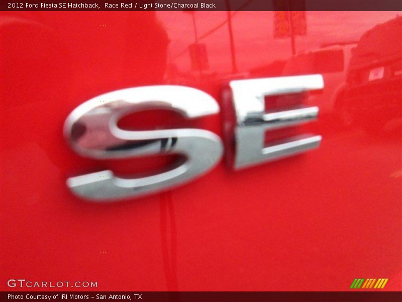 Race Red / Light Stone/Charcoal Black 2012 Ford Fiesta SE Hatchback