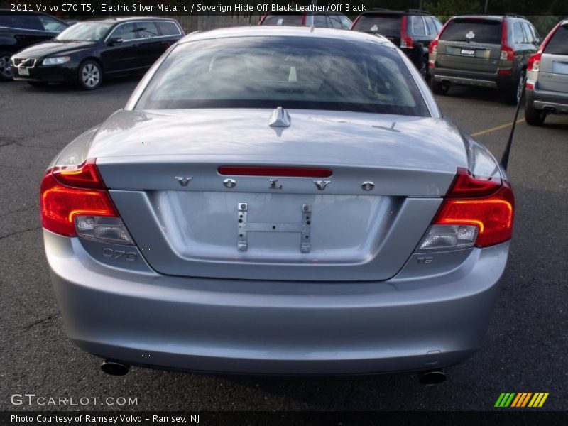 Electric Silver Metallic / Soverign Hide Off Black Leather/Off Black 2011 Volvo C70 T5