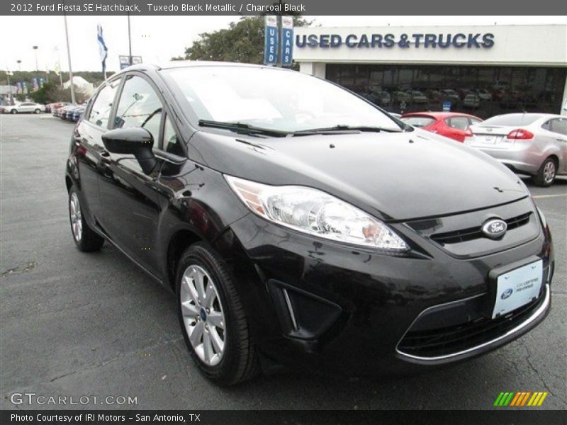 Tuxedo Black Metallic / Charcoal Black 2012 Ford Fiesta SE Hatchback