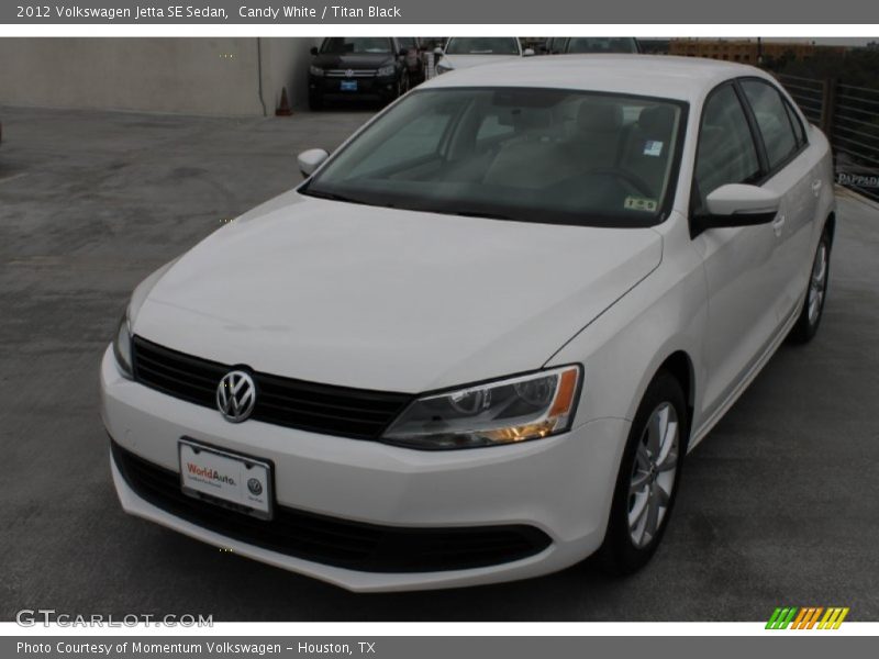 Candy White / Titan Black 2012 Volkswagen Jetta SE Sedan