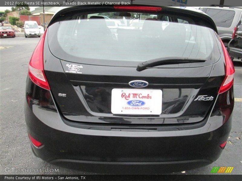 Tuxedo Black Metallic / Charcoal Black 2012 Ford Fiesta SE Hatchback
