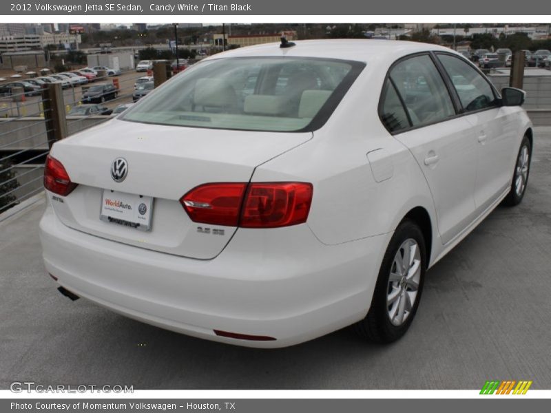 Candy White / Titan Black 2012 Volkswagen Jetta SE Sedan