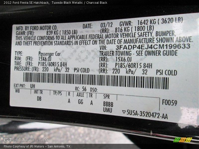 Tuxedo Black Metallic / Charcoal Black 2012 Ford Fiesta SE Hatchback