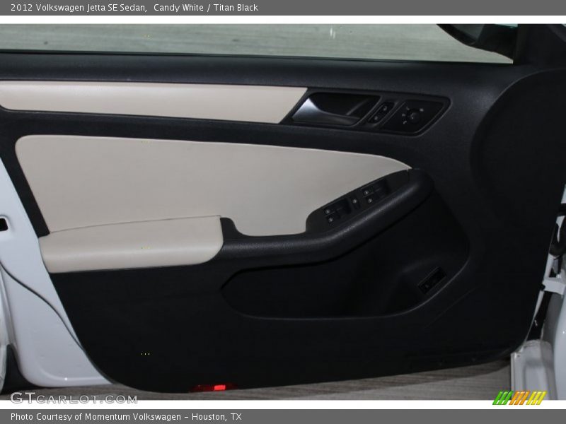 Candy White / Titan Black 2012 Volkswagen Jetta SE Sedan