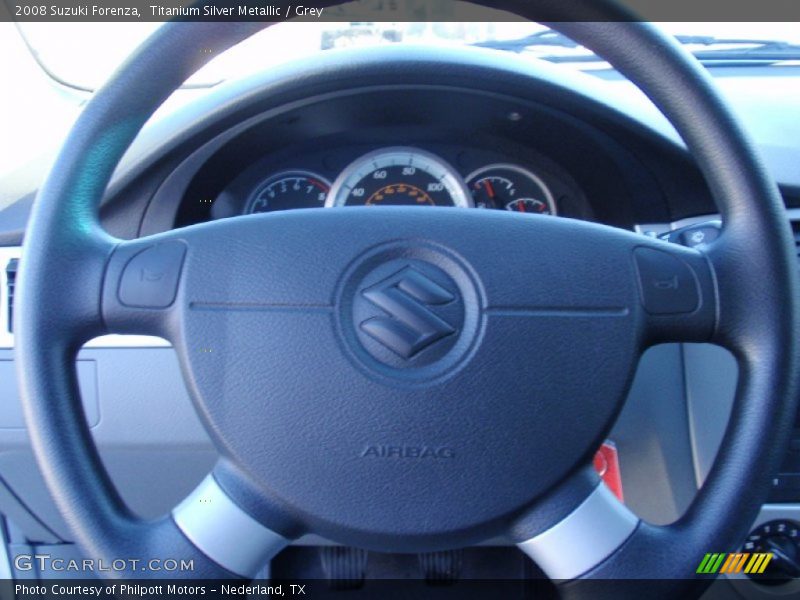 Titanium Silver Metallic / Grey 2008 Suzuki Forenza