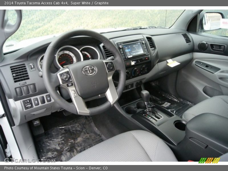 Super White / Graphite 2014 Toyota Tacoma Access Cab 4x4