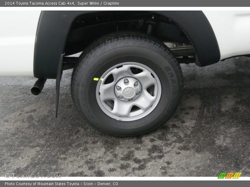 Super White / Graphite 2014 Toyota Tacoma Access Cab 4x4