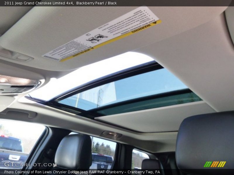 Blackberry Pearl / Black 2011 Jeep Grand Cherokee Limited 4x4