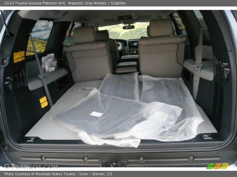 Magnetic Gray Metallic / Graphite 2014 Toyota Sequoia Platinum 4x4