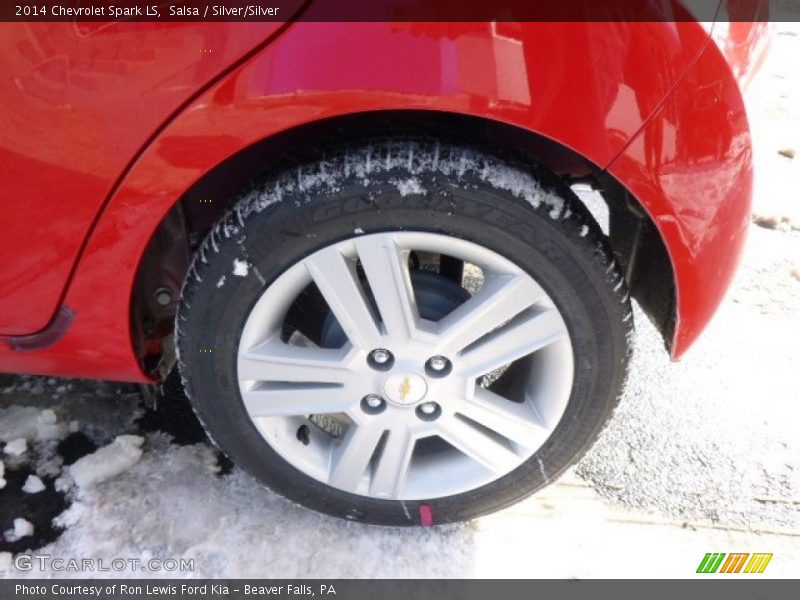 Salsa / Silver/Silver 2014 Chevrolet Spark LS