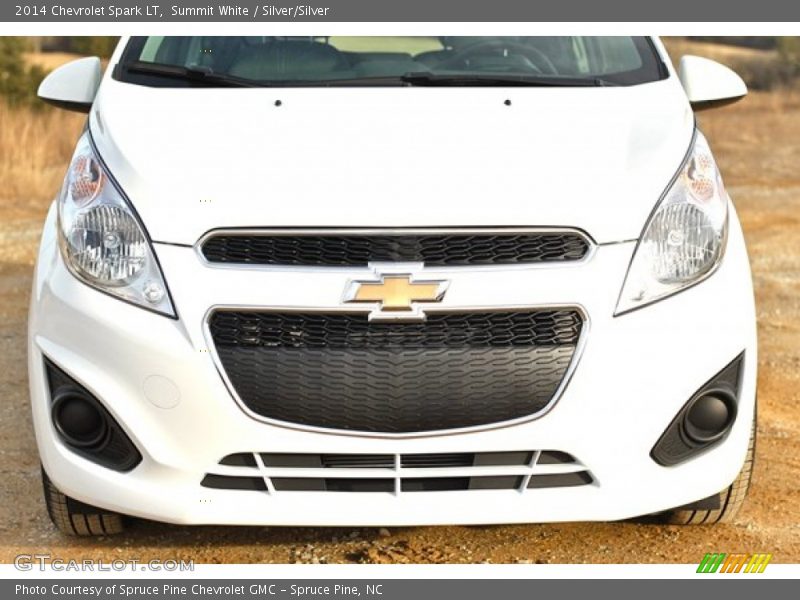 Summit White / Silver/Silver 2014 Chevrolet Spark LT