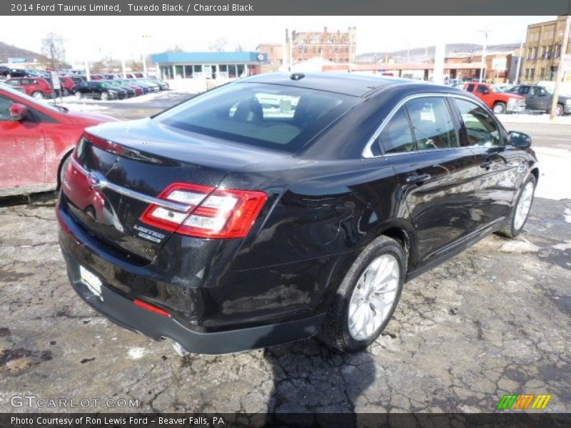 Tuxedo Black / Charcoal Black 2014 Ford Taurus Limited