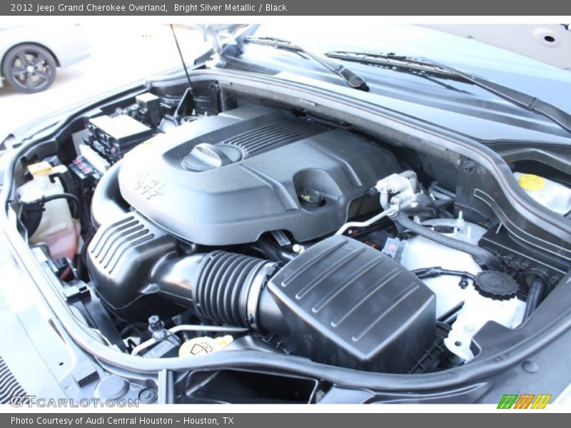 Bright Silver Metallic / Black 2012 Jeep Grand Cherokee Overland