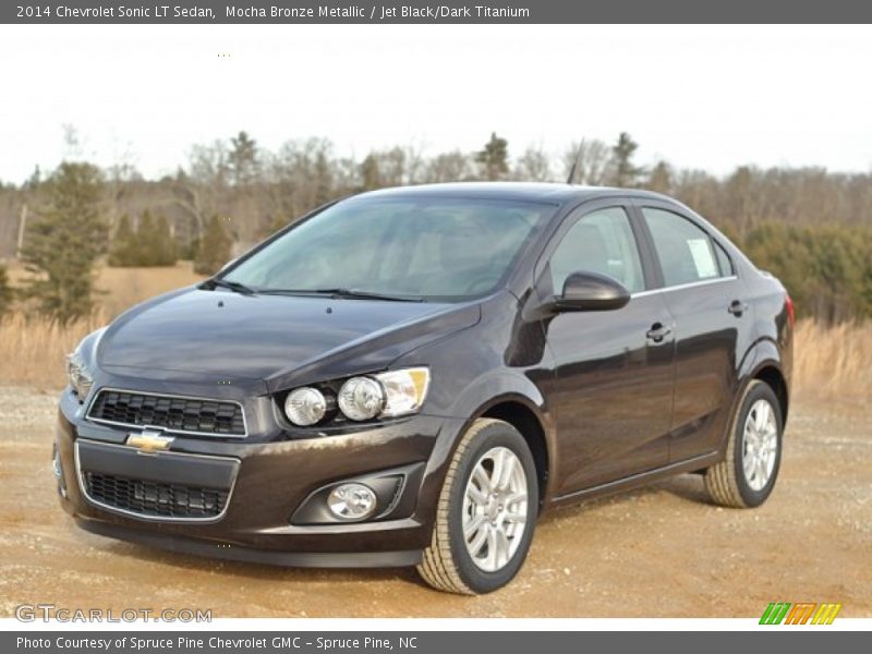 Front 3/4 View of 2014 Sonic LT Sedan