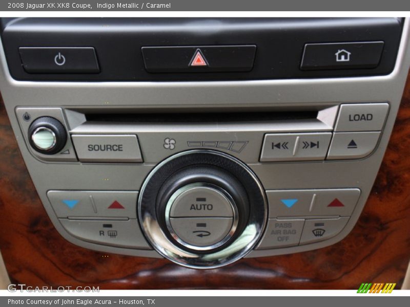 Controls of 2008 XK XK8 Coupe