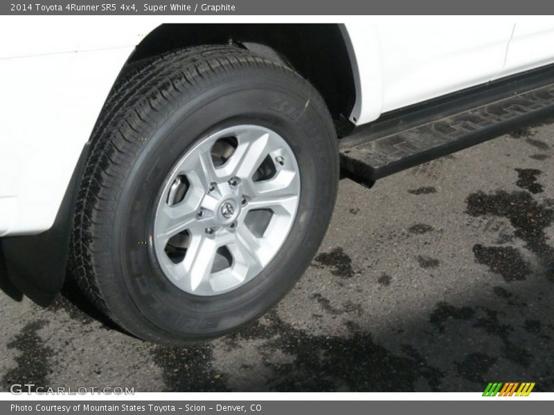 Super White / Graphite 2014 Toyota 4Runner SR5 4x4