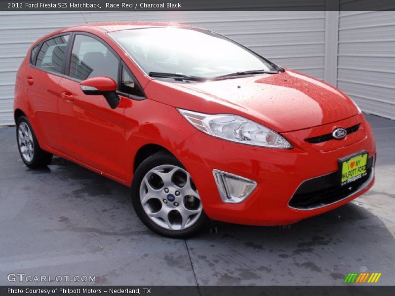 Race Red / Charcoal Black 2012 Ford Fiesta SES Hatchback