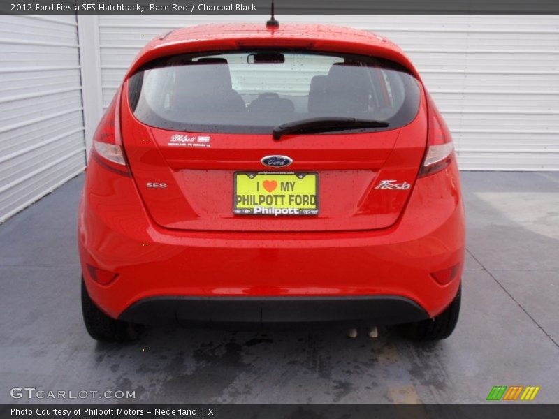 Race Red / Charcoal Black 2012 Ford Fiesta SES Hatchback