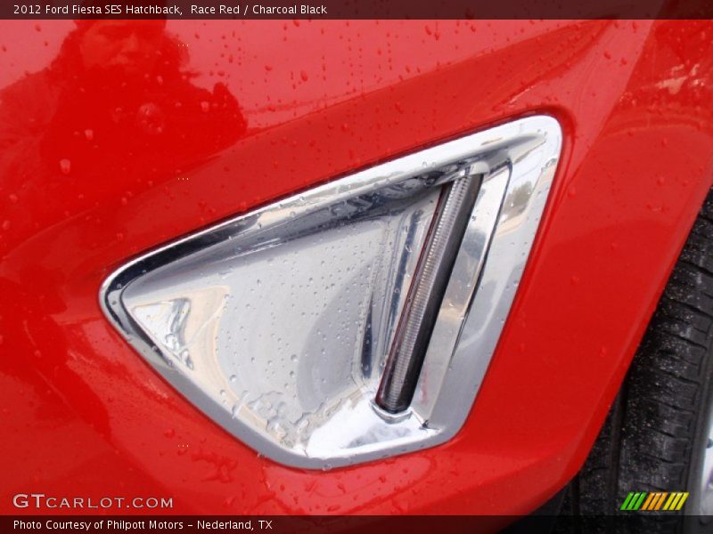 Race Red / Charcoal Black 2012 Ford Fiesta SES Hatchback