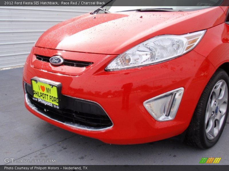 Race Red / Charcoal Black 2012 Ford Fiesta SES Hatchback