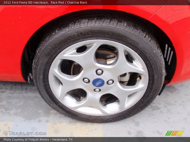 Race Red / Charcoal Black 2012 Ford Fiesta SES Hatchback