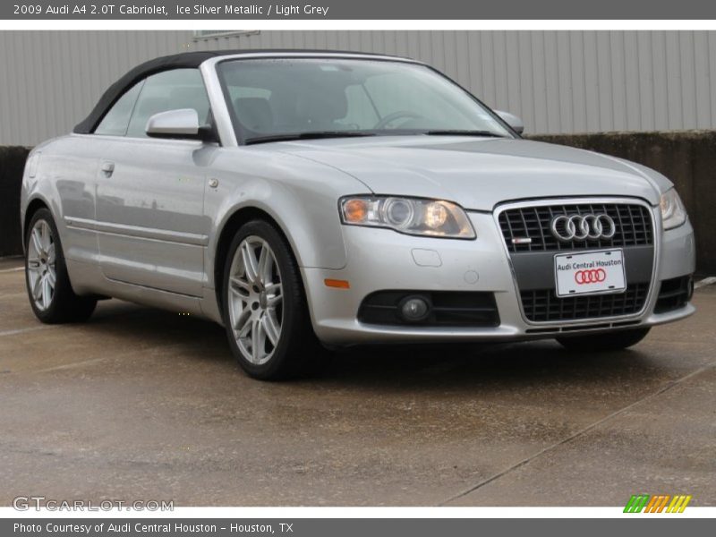Ice Silver Metallic / Light Grey 2009 Audi A4 2.0T Cabriolet