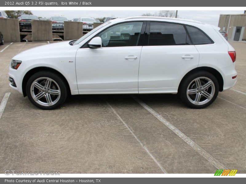 Ibis White / Black 2012 Audi Q5 3.2 FSI quattro