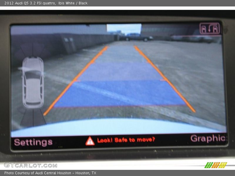 Ibis White / Black 2012 Audi Q5 3.2 FSI quattro